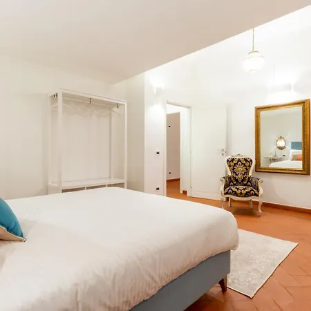 Balaguer House *