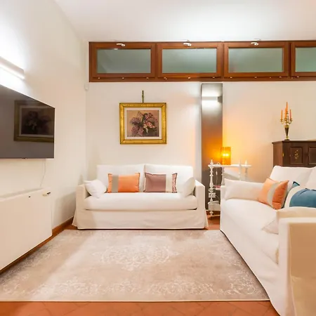 Balaguer House