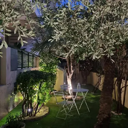Balaguer House *